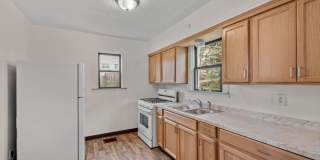 Beautiful 2 bedroom home in Pitcairn available August 15! Gallery 1