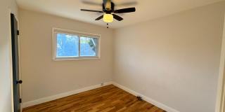 FOR RENT: UNFURNISHED: - Super Sweet Cottage style home in Midtown Bend. Gallery 22