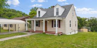4 Bedroom/1 Bathroom Home with Fenced Yard Available in SE Roanoke! Gallery 30