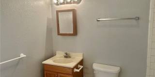 140 1/2 E San Antonio Gallery 14