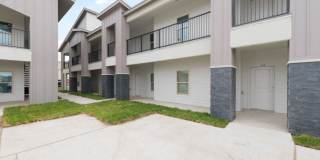 2107 Village Center Boulevard Gallery 1