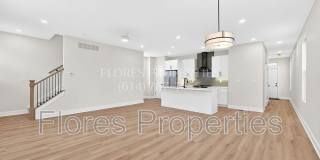 696 S 22nd St Gallery 13