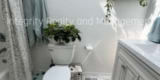 2 Bed/3 Bath, 1510 Sqft - 1818 S Quebec Way Unit B15-7 Gallery 27