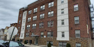 39 N Burnett St Gallery 1