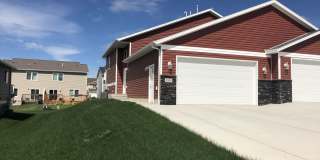 Quality Built Twinhome North Bismarck 2Bedroom 1 1/2 Bath SORRY NO PETS!! Gallery 1