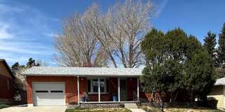 Beautiful 3 Bed, 2 Bath Stand-Alone Home | Furnished or Unfurnished Options Gallery 1