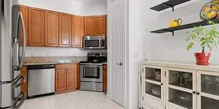 1945 Bridgepointe Circle Gallery 5