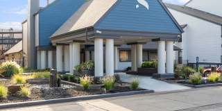 Sheridan Springs Apartments Gallery 20