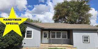 Handyman Special $0 First Month's Rent / “You fix, you SAVE BIG!!” Contact Diane for details: 806 704-3055 ext 2 Gallery 1