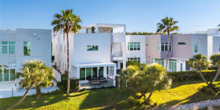 10561 NW 67th Ter Gallery 43