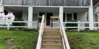 421 E Railroad Street Gallery 1