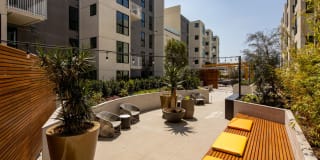 Llewellyn Gallery 47