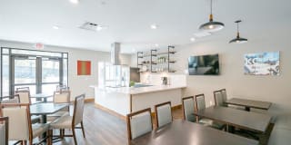 Blvd 64 Apartments Gallery 23