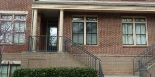 Elegant 2BR Townhome in Gramercy | Pool, Clubhouse & Gated Access Gallery 1