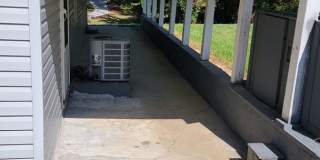 2 bedroom House: Ellettsville! Gallery 6