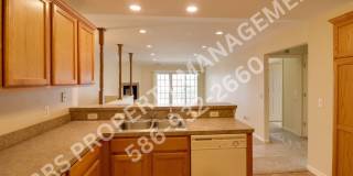 JUST REDUCED!!!   2 Bedroom 2 Bathroom Condo Gallery 7