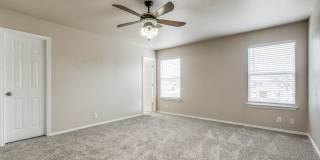 Charming 3/2/2 single-story home in highly desirable Westover Crossing Gallery 15