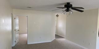 Updated 4‑Bedroom Home on a Quiet Street — 1,695 sq ft, Large Garage — Now Accepting Applications Gallery 6