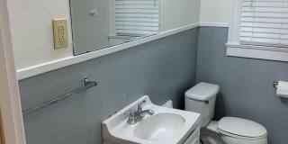 Gorgeous 1940's home in Central Austin! Gallery 26