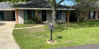 128 Longfellow Drive Gallery 1