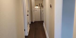 Beautiful Condo: 3 bed 2 Bath, located in Irvine-Woodbridge community, with a park, playground and pool Beautiful Condo: 3 bed 2 Bath, located in Irvine-Woodbridge community, with a park, playground and pool Gallery 14