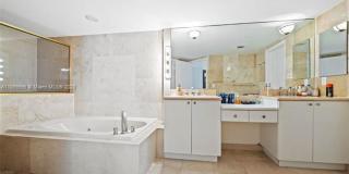 8925 Collins Ave appt 9J (A11899996) Gallery 18