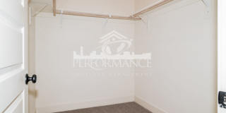 Stunning 4 Bed/3 Bath SW Bakersfield Home w/ Paid Solar and $0 Deposit Option Gallery 13