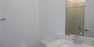 324 Lupton Avenue Gallery 17