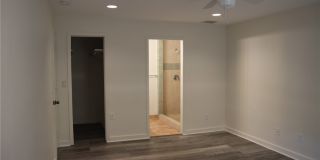 320 Harry Avenue S Gallery 10