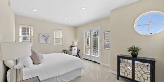 9 Agostino Gallery 27