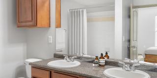 Lakeside Villas (Dallas) Gallery 4