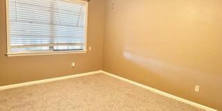 103 Holly Street Gallery 10