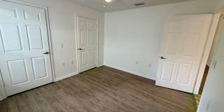 9127 Laird Street Gallery 6