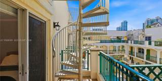 300 Euclid Ave Gallery 19