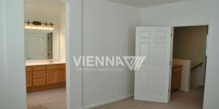 7956 Robinson Drive Gallery 9