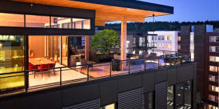 The Charles Gallery 8