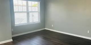 2201 Raven Road Unit 101 Gallery 21