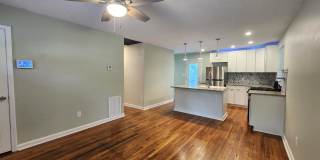464 Ruth Street Gallery 8