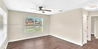 20622 NW 23rd Ct Gallery 13