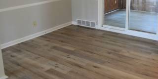 Charming 3-Bedroom Home in Fairview Park Gallery 24