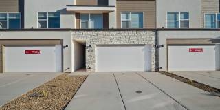 Newly Built 4 Bedroom Townhome! Gallery 1