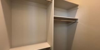 4 BEDROOM SANDHOLLOW TOWNHOME FOR RENT! Gallery 28