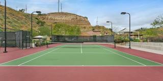 Bright 2BD/2BA Townhouse in Serra Mesa with Balcony, Fireplace & Resort-Style Amenities Gallery 28
