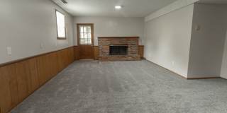 Remodeled 4 Bed and 3 Bath Home Gallery 22