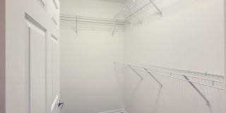 Beautiful Ranch 2 bed/2 bath Condominium Gallery 19