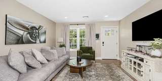 Spacious 3BR House in Derry Gallery 4