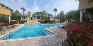 10205 COURTNEY PALMS Boulevard Gallery 25