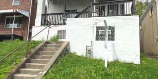 Spacious 4 Bed/1 Bath Home in Beechview-Convenient to Downtown! Available 7/5 Gallery 3