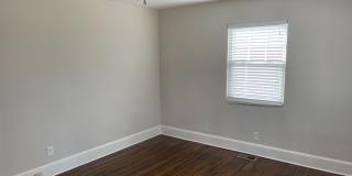 Adorable Two Bedroom Duplex in Plaza Midwood! Gallery 1
