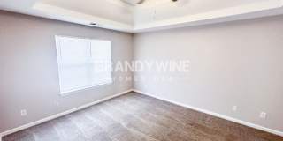 4599 White Road Gallery 13